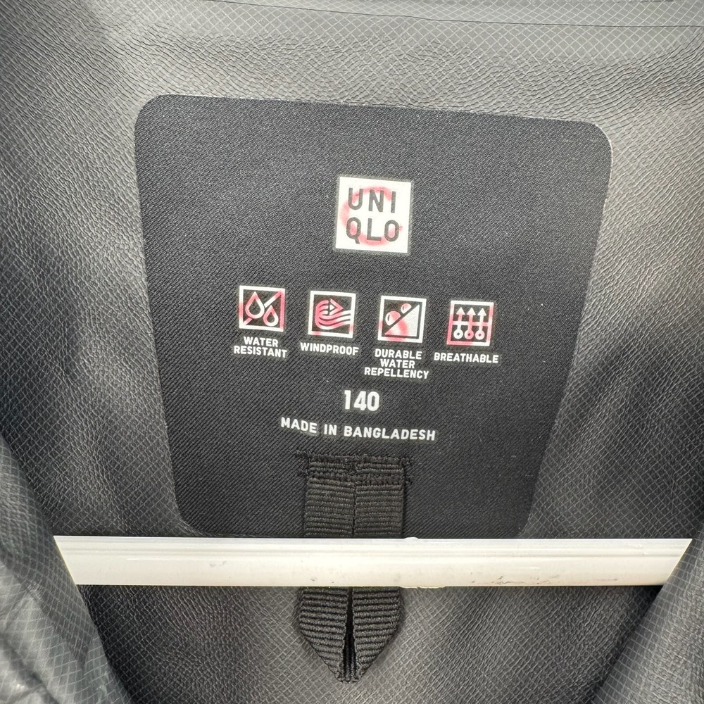 Uniqlo Jacket Youth 140 Water Resistant Windproof Hooded Full Zip Kids Coat sz10 - Picture 2 of 8
